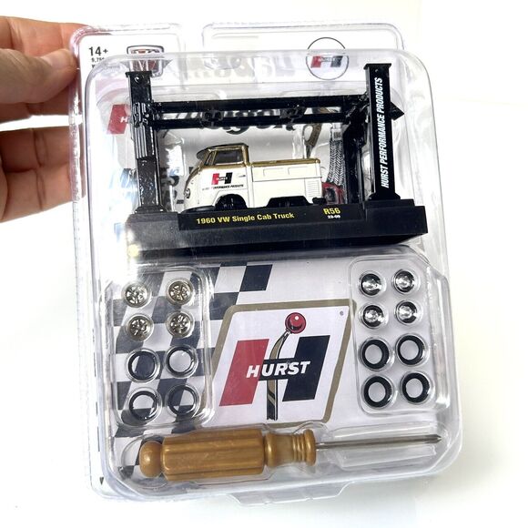 M2 Machines Model Kit 1960 VW SINGLE CAB TRUCK R56 1:64 Hurst Performance Toy - Picture 1 of 9